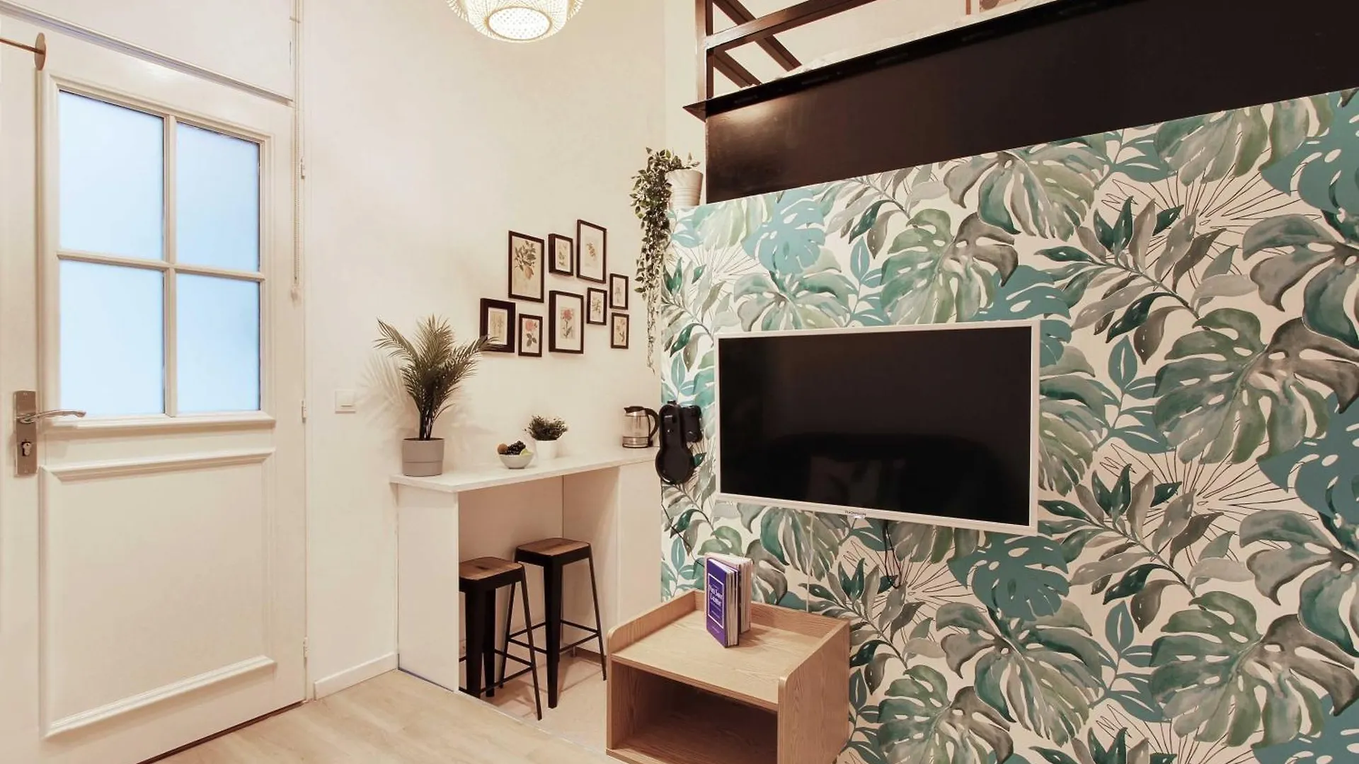 Cosy In The Heart Of Apartman Párizs